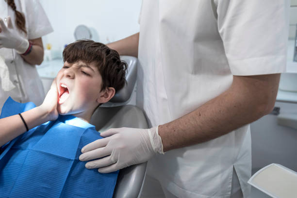 Best Emergency Dental Extractions in Cornish, ME